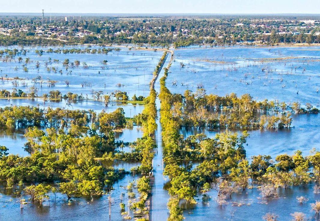 Integration of climate risks into overall risk management